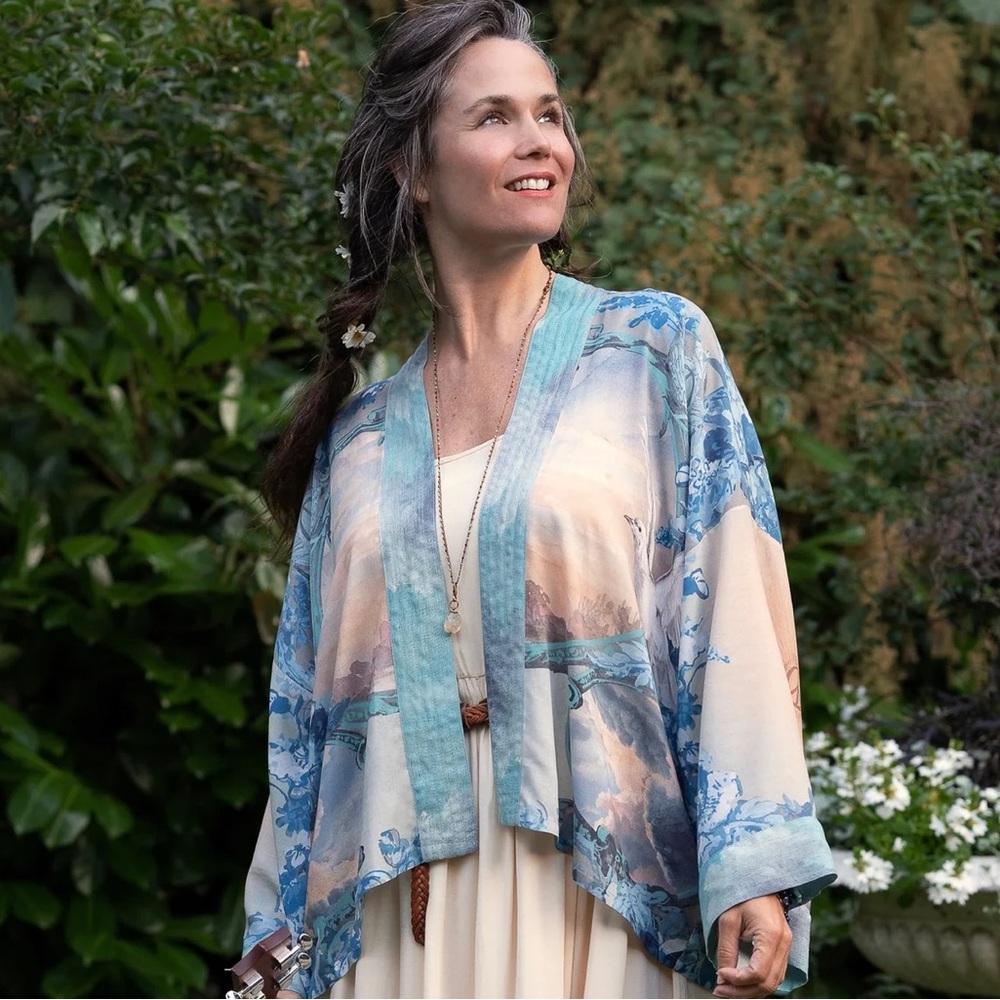 ⭐️Market of Stars⭐️ PEACE OUT Vintage  Art Lightweight Flowy Summer Cardigan